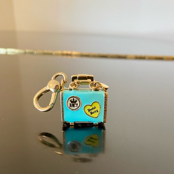 authentic rare vintage Juicy Couture enamel suitcase charm - Picture 16 of 17
